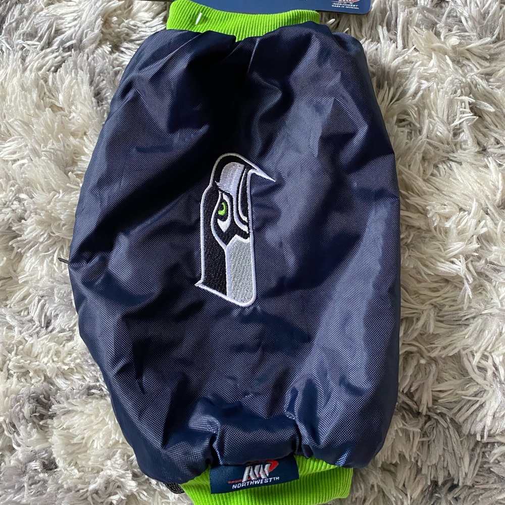 New Seattle Seahawks NFL on field Thermal plush Handwarmer